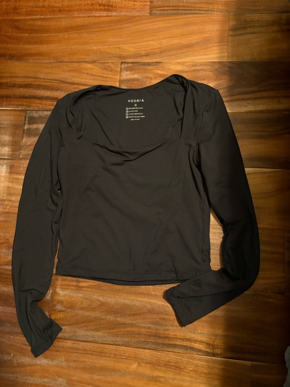 REORIA Black Long Sleeve Crop Top Square Neck Fitted Stretch Size S (1115)